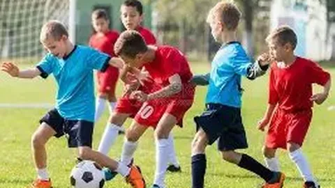 孙继海强调：踢球并非家财万贯可成，中国足球正事有人行