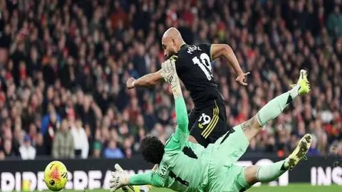 斯洛特亲承：七战六败，我担责，未能唤醒球队巅峰潜能